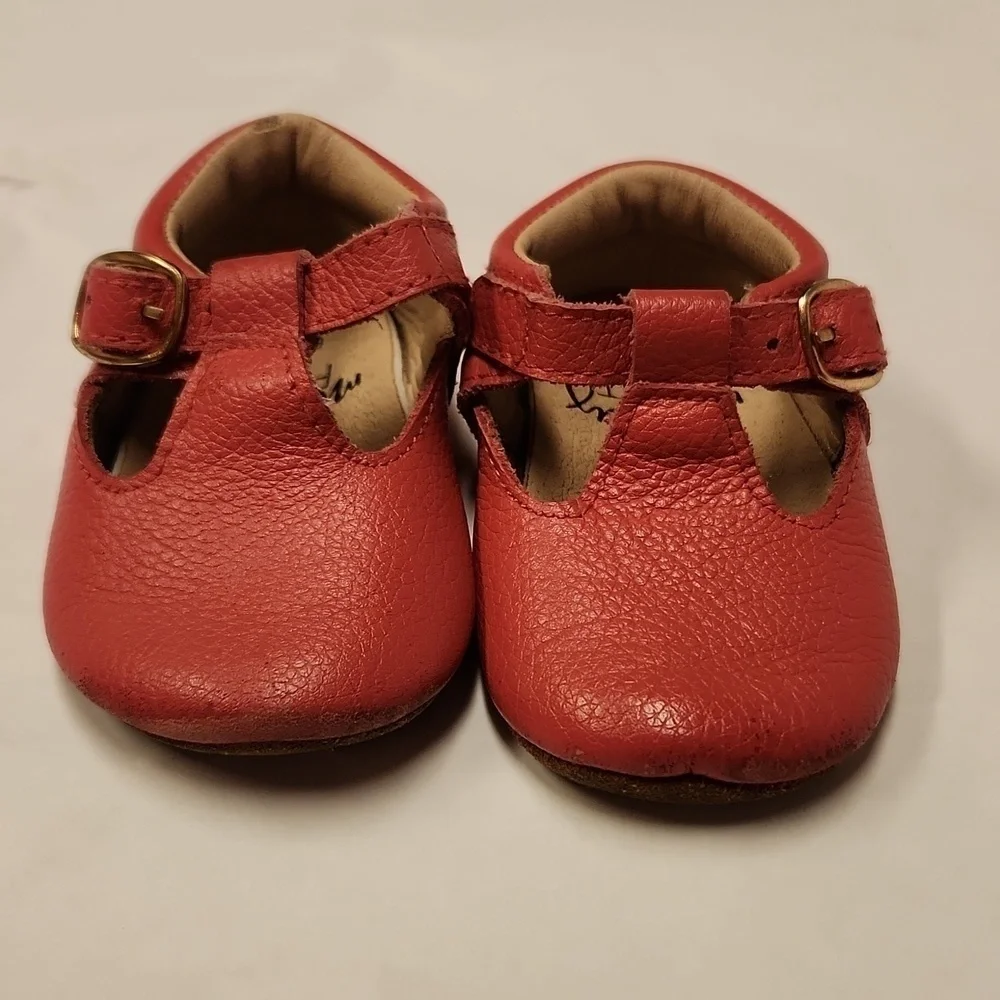 Monkey feet Shoes Girls pink size 6-12 m Spots On Bottom